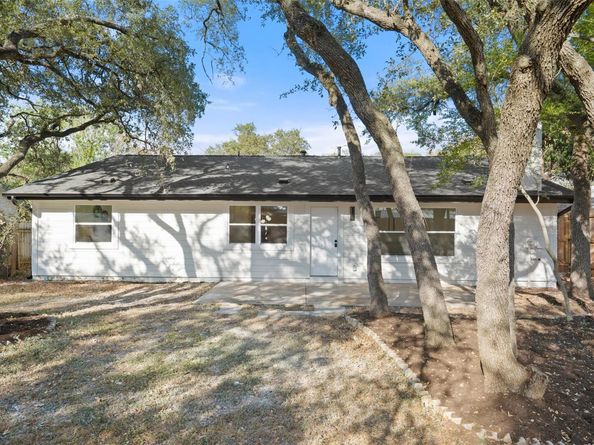 7729 Croftwood DR, Austin TX 78749