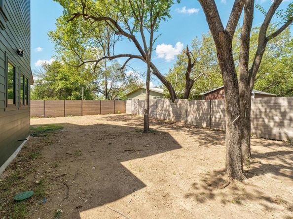 5203 Star Light TER 2, Austin TX 78721