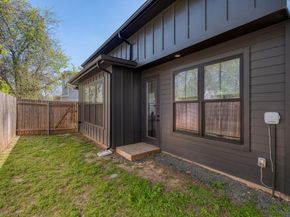 5406 Downs DR 2, Austin TX 78721