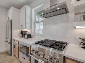 5406 Downs DR 2, Austin TX 78721