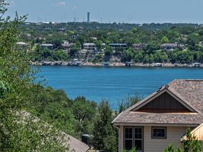 330 Southwind RD, Point Venture TX 78645