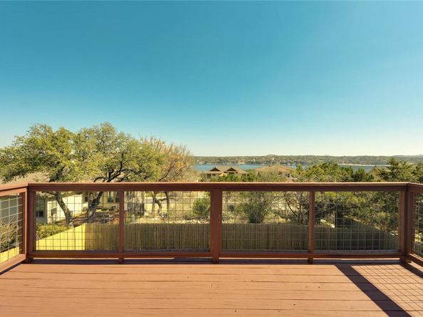 330 Southwind RD, Point Venture TX 78645