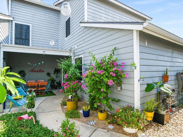 2001 Parker LN S 107, Austin TX 78741