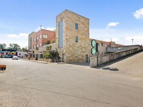 3016 Guadalupe ST 307, Austin TX 78705