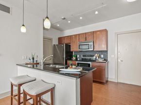 3016 Guadalupe ST 307, Austin TX 78705