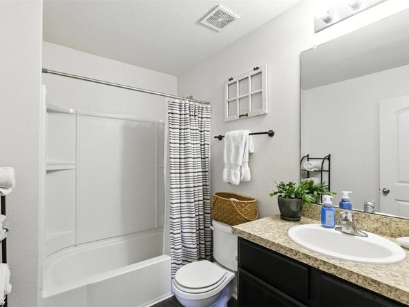 228 Continental Ave, Liberty Hill TX 78642