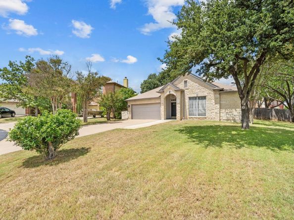 1600 Viki Lynn CT, Pflugerville TX 78660