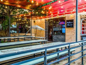 501 W 26th ST 105, Austin TX 78705