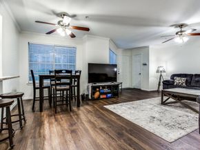 501 W 26th ST 105, Austin TX 78705