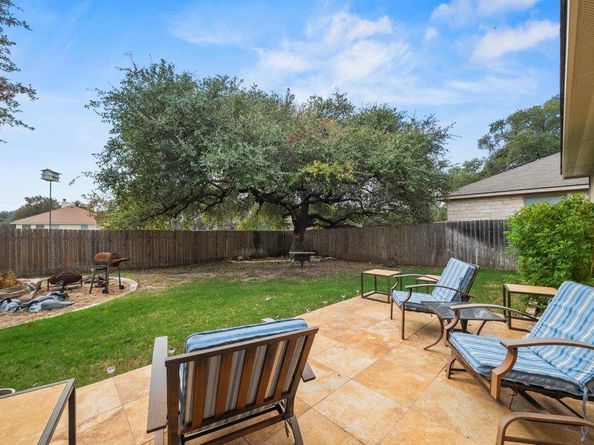 1028 Downridge DR, Leander TX 78641