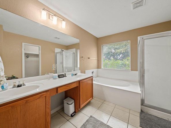 1028 Downridge DR, Leander TX 78641