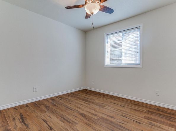 2401 Manor RD 113, Austin TX 78722