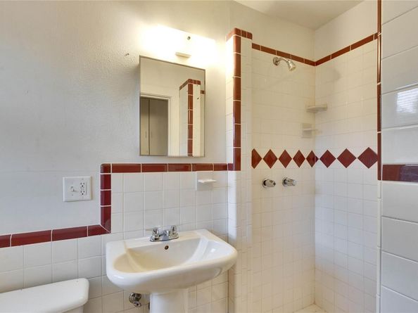 5006 Grover Ave, Austin TX 78756