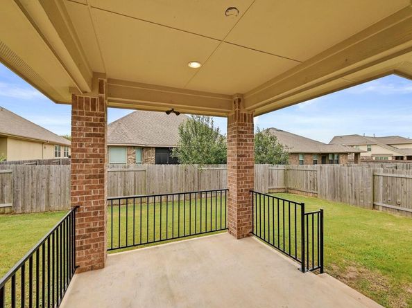 2344 Broken Wagon DR, Leander TX 78641