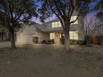 2616 Henley DR