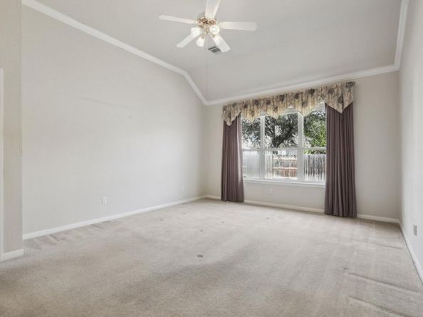 2616 Henley DR, Round Rock TX 78681