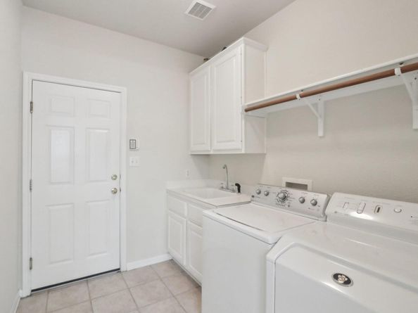 2616 Henley DR, Round Rock TX 78681