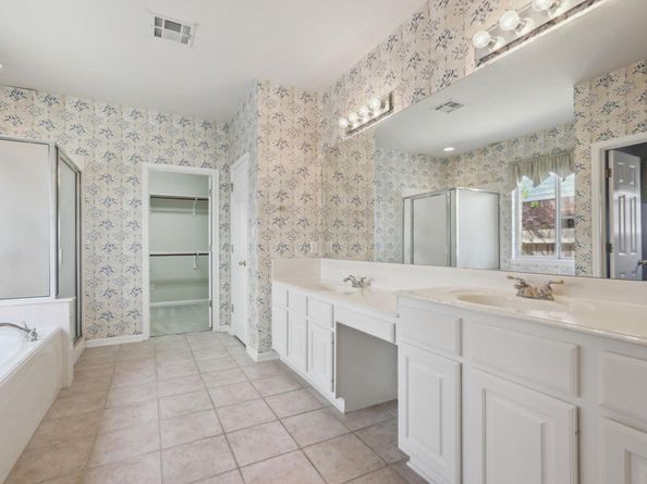 2616 Henley DR, Round Rock TX 78681