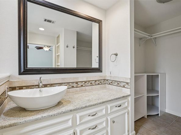 4713 Trail Crest CIR, Austin TX 78735