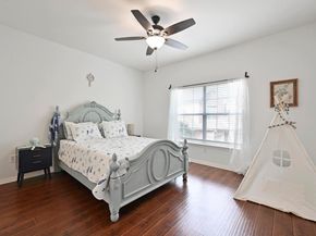 5515 Davis LN 32, Austin TX 78749