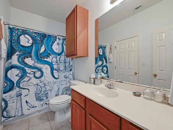 5515 Davis LN 32, Austin TX 78749