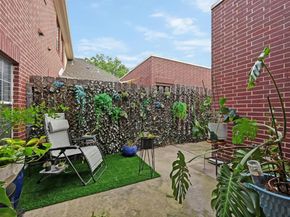 5515 Davis LN 32, Austin TX 78749