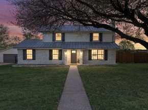 129 Ridgecrest RD, Georgetown TX 78628