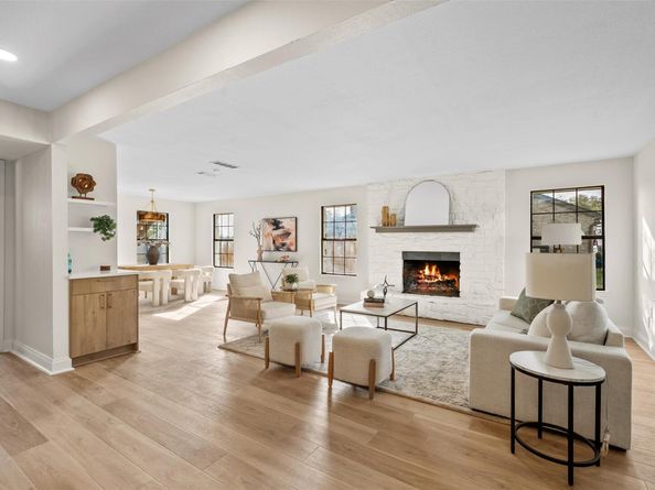 129 Ridgecrest RD, Georgetown TX 78628