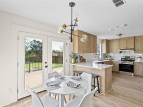 129 Ridgecrest RD, Georgetown TX 78628