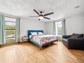 12422 Deer TRAK, Austin TX 78727
