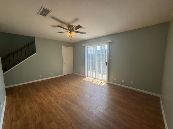 2206 Mission Hill CIR 101104, Austin TX 78741