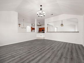 2816 Pedernales Falls DR, Pflugerville TX 78660