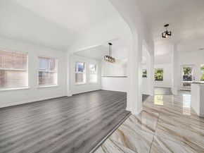 2816 Pedernales Falls DR, Pflugerville TX 78660