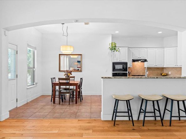 7200 Moon Rock RD, Austin TX 78739