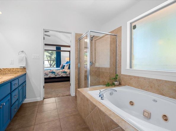 7200 Moon Rock RD, Austin TX 78739