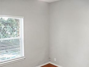 2414 Longview ST 206, Austin TX 78705