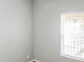 2414 Longview ST 206, Austin TX 78705