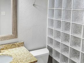 2414 Longview ST 206, Austin TX 78705