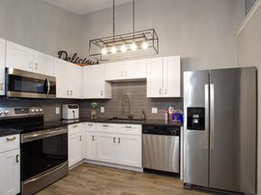 1015 E Yager LN 125, Austin TX 78753