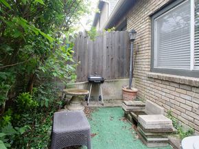 1015 E Yager LN 125, Austin TX 78753