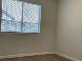 8706 Pineridge DR A, B, Austin TX 78729