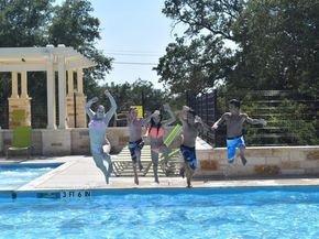 252 Menlo BND, Liberty Hill TX 78642