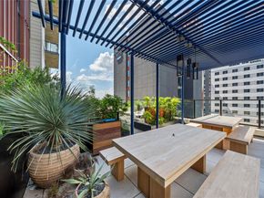 84 East Ave 2506, Austin TX 78701