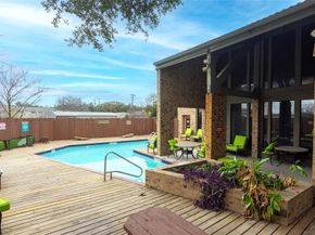 8888 Tallwood DR 1107, Austin TX 78759
