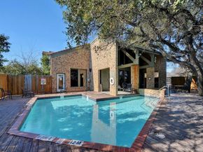8888 Tallwood DR 1107, Austin TX 78759