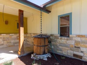 6004 Cimmaron TRL, Lago Vista TX 78645