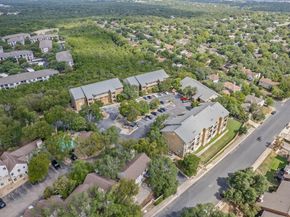 6810 Deatonhill DR 2101, Austin TX 78745