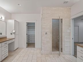 7202 Running Rope CIR, Austin TX 78731