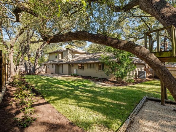 7202 Running Rope CIR, Austin TX 78731