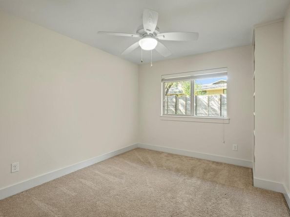 7202 Running Rope CIR, Austin TX 78731